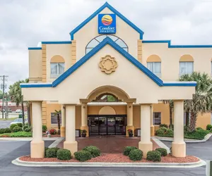 Photo 2 - Comfort Inn & Suites Ft. Jackson Maingate