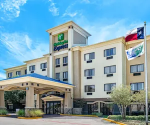 Photo 2 - Holiday Inn Express Hotel & Suites Fort Worth Southwest I-20, an IHG Hotel