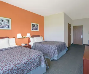 Photo 5 - Days Inn by Wyndham Butler