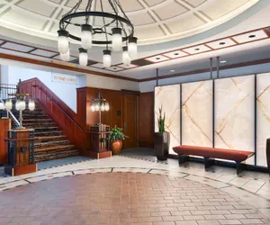 Photo 4 - The Inn at Penn, A Hilton Hotel