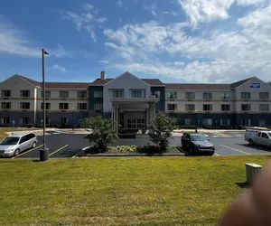 Photo 2 - Rodeway Inn
