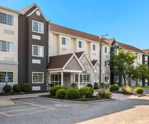 Photo 2 - Sonesta Essential Hotels Blue Springs