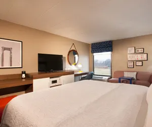 Photo 5 - Hampton Inn Pennsville