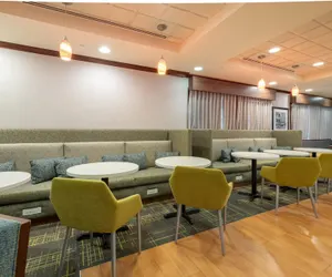 Photo 3 - Hampton Inn Newport News-Yorktown