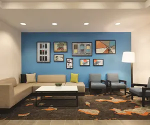 Photo 3 - HYATT house Miami Airport