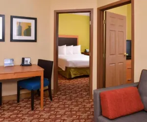 Photo 4 - Candlewood Suites Miami Lakes by IHG