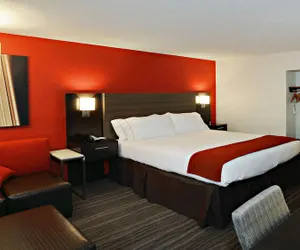 Photo 4 - Holiday Inn Express Brentwood South - Cool Springs, an IHG Hotel