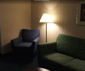 Photo 4 - Kings Inn & Suites Mason