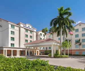 Photo 2 - Springhill Suites By Marriott Boca Raton