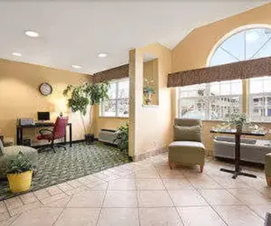 Photo 3 - Days Inn & Suites by Wyndham Lafayette IN