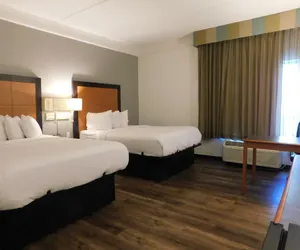 Photo 2 - La Quinta Inn & Suites by Wyndham Winston-Salem