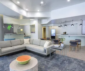 Photo 5 - Holiday Inn Gainesville - University Center by IHG