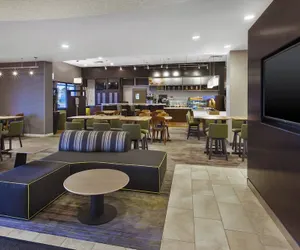 Photo 3 - Courtyard by Marriott Secaucus Meadowlands