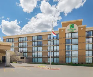 Photo 2 - Holiday Inn Hotel & Suites Des Moines - Northwest by IHG