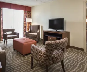 Photo 4 - Holiday Inn Hotel & Suites Des Moines - Northwest, an IHG Hotel