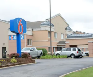 Photo 2 - Motel 6 Anderson, IN - Indianapolis