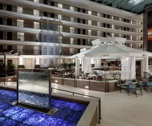 Photo 5 - Embassy Suites by Hilton Orlando Lake Buena Vista Resort