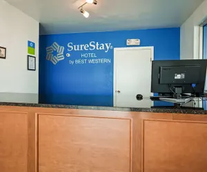 Photo 3 - SureStay Hotel by Best Western Findlay