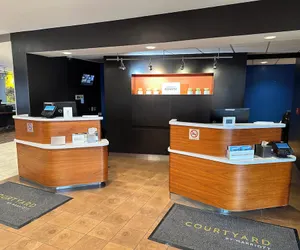 Photo 3 - Courtyard by Marriott Chicago Glenview/Northbrook