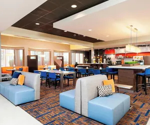 Photo 2 - Courtyard by Marriott Chicago Glenview/Northbrook