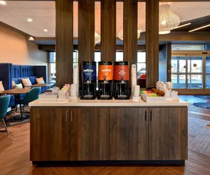 Photo 5 - Tru by Hilton Concord