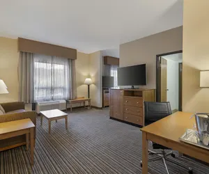 Photo 4 - Best Western Royal Plaza Hotel & Trade Center