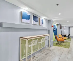 Photo 3 - Spark by Hilton Plymouth