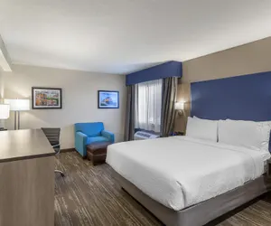 Photo 2 - SureStay Plus Hotel by Best Western Price