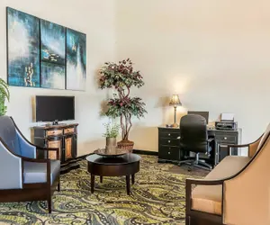 Photo 5 - Quality Inn