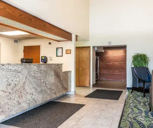 Photo 4 - Quality Inn