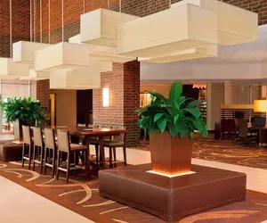 Photo 5 - Sheraton Indianapolis Hotel at Keystone Crossing
