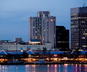 Photo 2 - Norfolk Waterside Marriott
