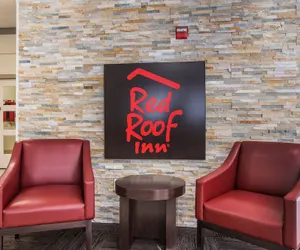 Photo 5 - Red Roof Inn Seattle Airport - SEATAC