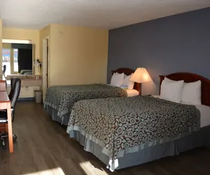 Photo 5 - Days Inn by Wyndham Jacksonville NC