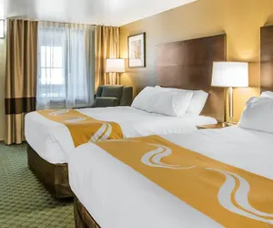 Photo 2 - Quality Inn & Suites Houghton Downtown