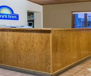 Photo 3 - Days Inn by Wyndham West Allis/Milwaukee