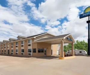 Photo 2 - Days Inn by Wyndham Ogallala