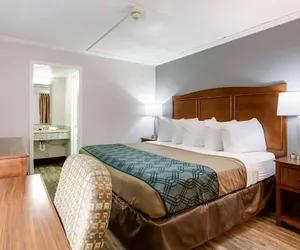 Photo 2 - Travelodge by Wyndham Canton/Livonia Area, MI