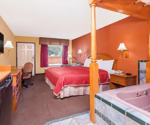 Photo 5 - Regency Inn & Suites-Hamilton Place