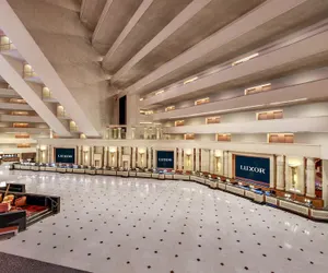 Photo 4 - Luxor Hotel and Casino