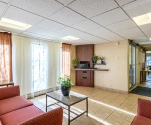Photo 5 - Motel 6 Eau Claire, WI
