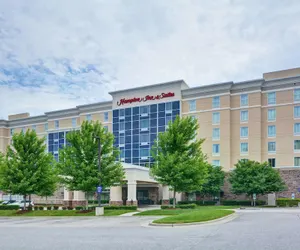 Photo 2 - Hampton Inn & Suites Raleigh/Crabtree Valley