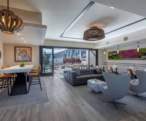 Photo 4 - Bluestem Hotel Torrance Los Angeles, an Ascend Collection Hotel