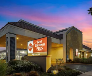 Photo 2 - Best Western Plus Big America