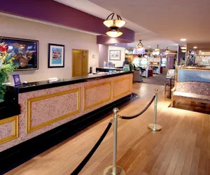 Photo 3 - Mardi Gras Hotel & Casino