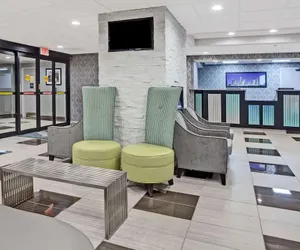 Photo 3 - Wyndham Garden Charlotte Airport Southeast
