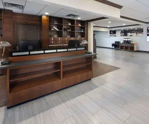 Photo 4 - DoubleTree by Hilton Manhattan, KS