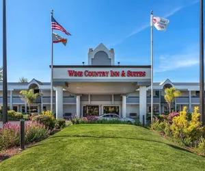 Photo 2 - Best Western Plus Wine Country Inn & Suites