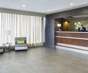 Photo 3 - Holiday Inn Cincinnati-Riverfront by IHG