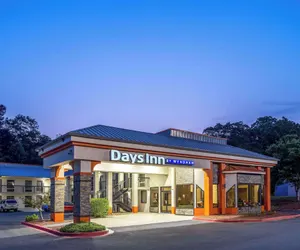 Photo 2 - Days Inn by Wyndham Clemson